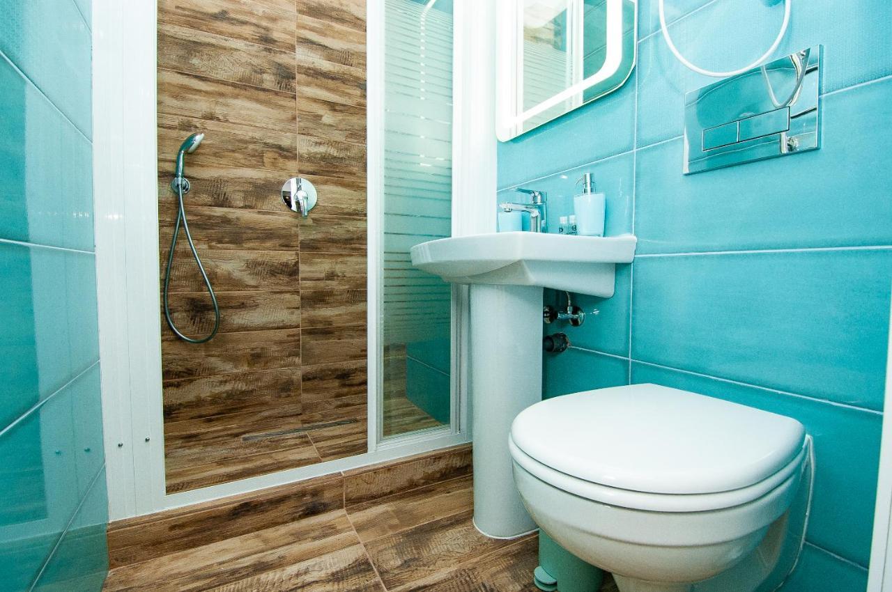 Appart Hotel Lyon D'Opera Odessa Ngoại thất bức ảnh